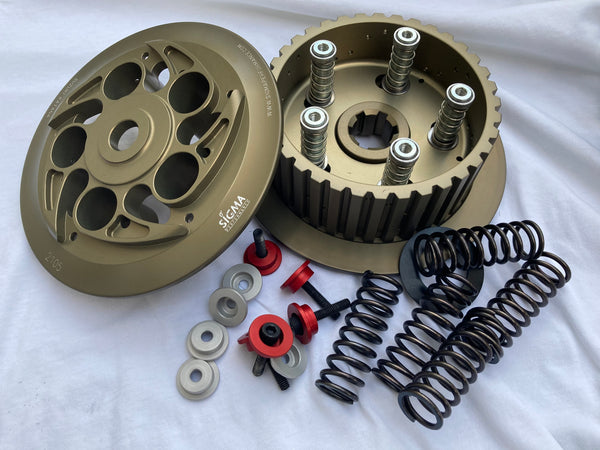 thumbnail image 2 of Caltric Clutch Cover Gasket For Suzuki GSX1100F & Katana 1100 (1988-1993) 2 of 5